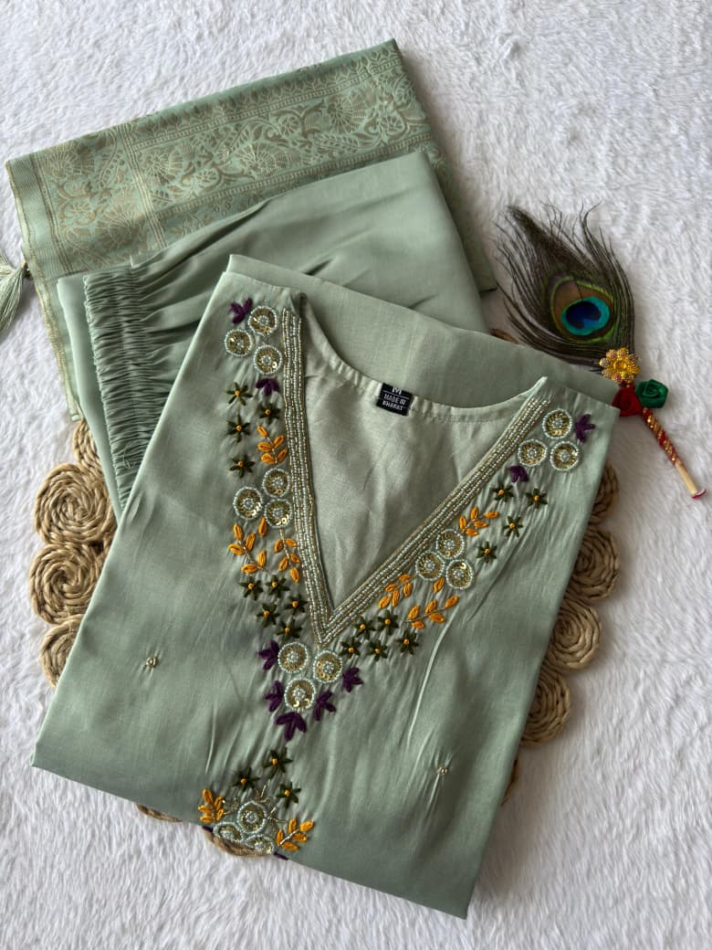 Elegant Light Green Embroidered Kurta with Jacquard Dupatta – Perfect for Festive and Party Wear
