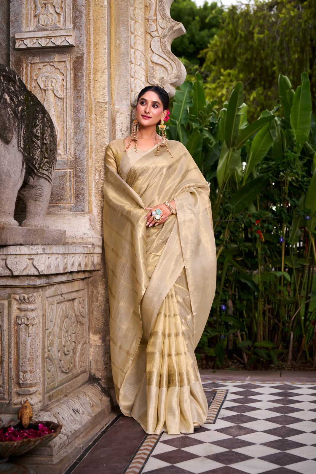 Elegant Gold Tissue Saree with Zari Weaving and Matching Blouse – Perfect for Weddings & Festive Wear
