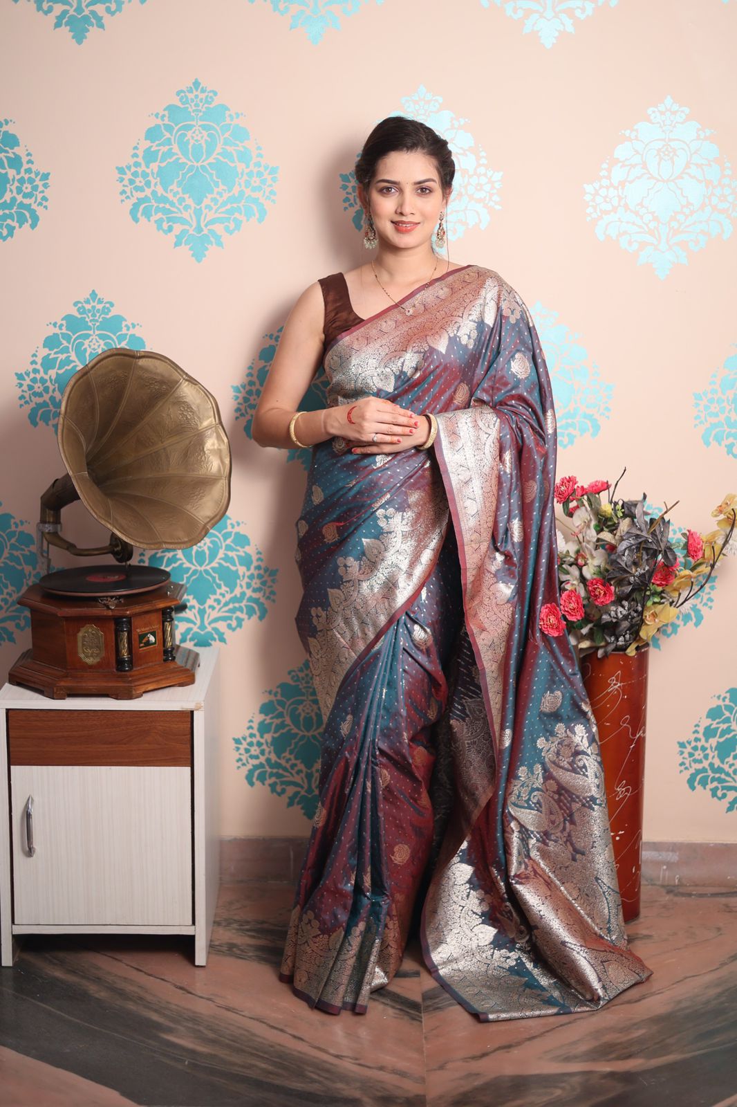 Soft Silk Elegance in Cross Tone